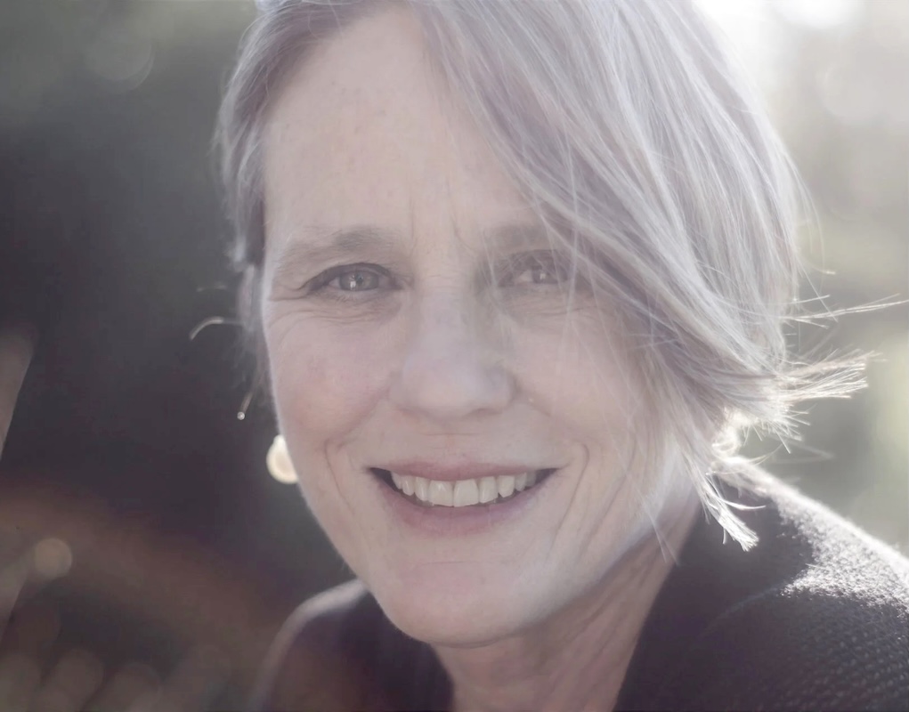 Lisa Bennett - Savor the World